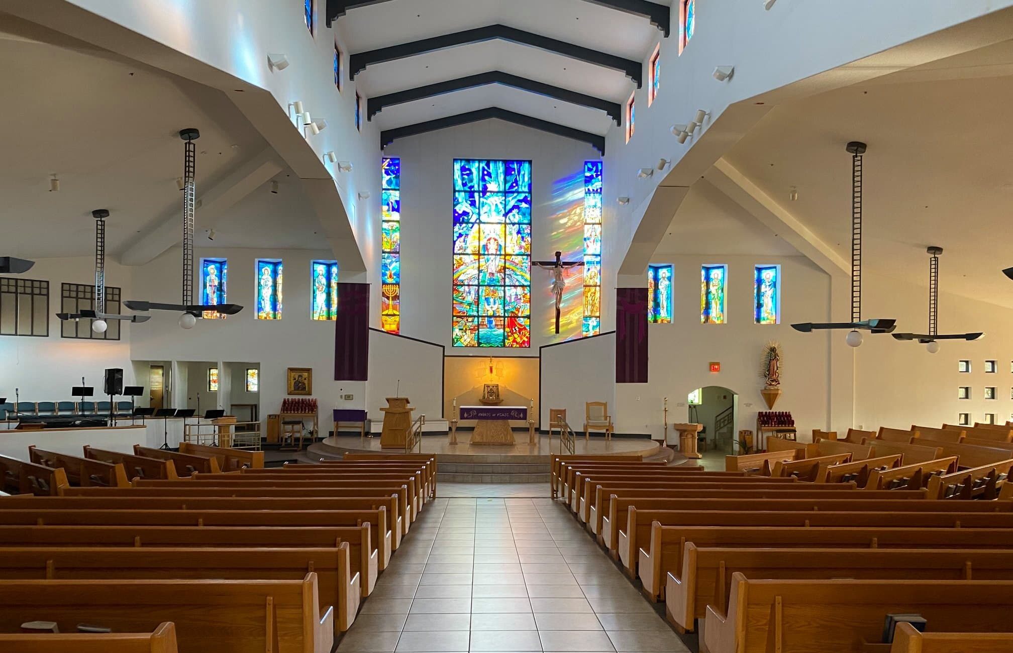 Image of: Prince of Peace Catholic Church. Discover 10 Catholic Church Options in Las Vegas. Download Mass Schedules on Your Cell Phone Today!