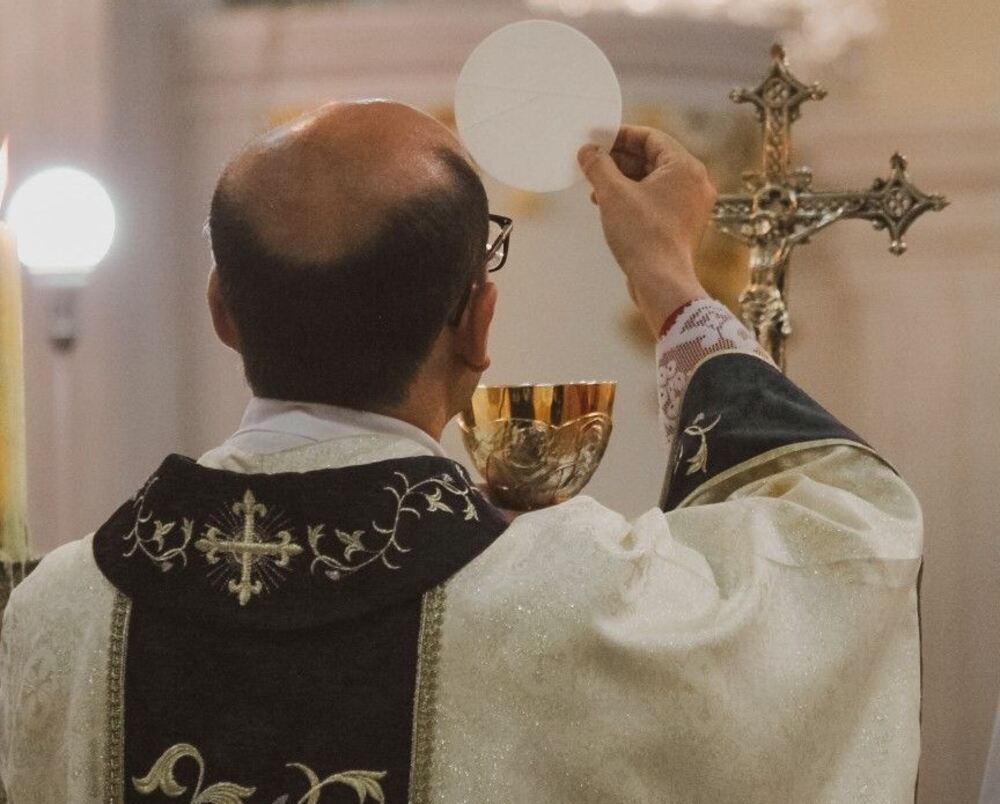 Preparation for Communion (1)