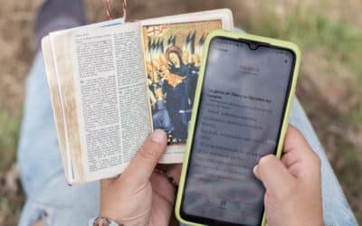 Top 16 Catholic Apps for Your Phone in 2025