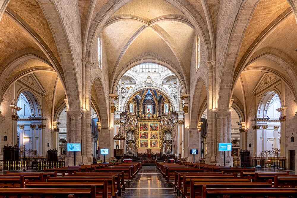 Relics of the Last Supper-Cathedral of Valencia (1)