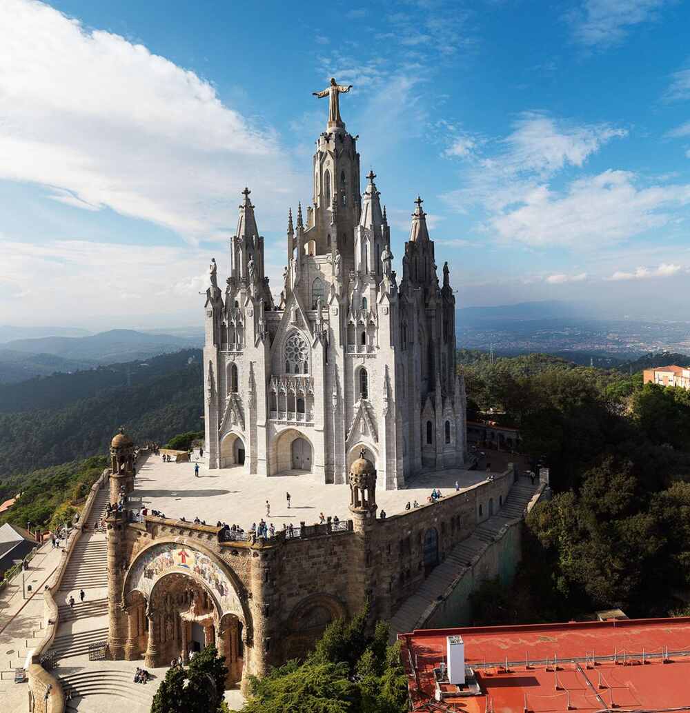 Sacred Heart – Churches in Barcelona – Photos – Catholic Mass Times<br>