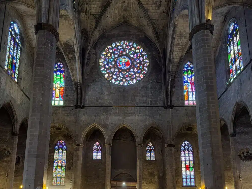 Santa María del Mar - Churches in Barcelona Photos- Catholic Mass Times App