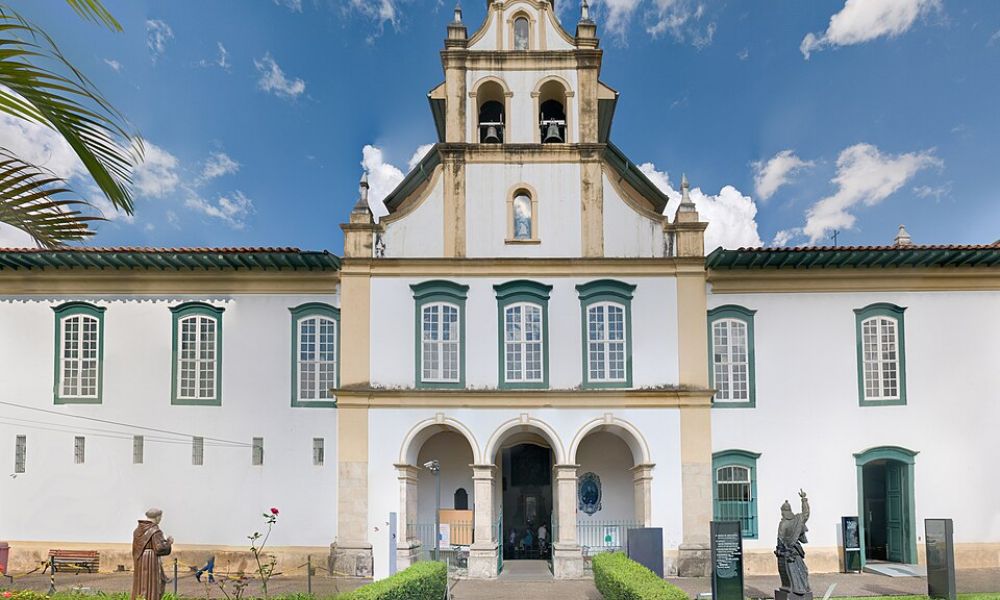 Mosteiro da Luz - Catholic Churches in São Paulo - Catholic Mass Times